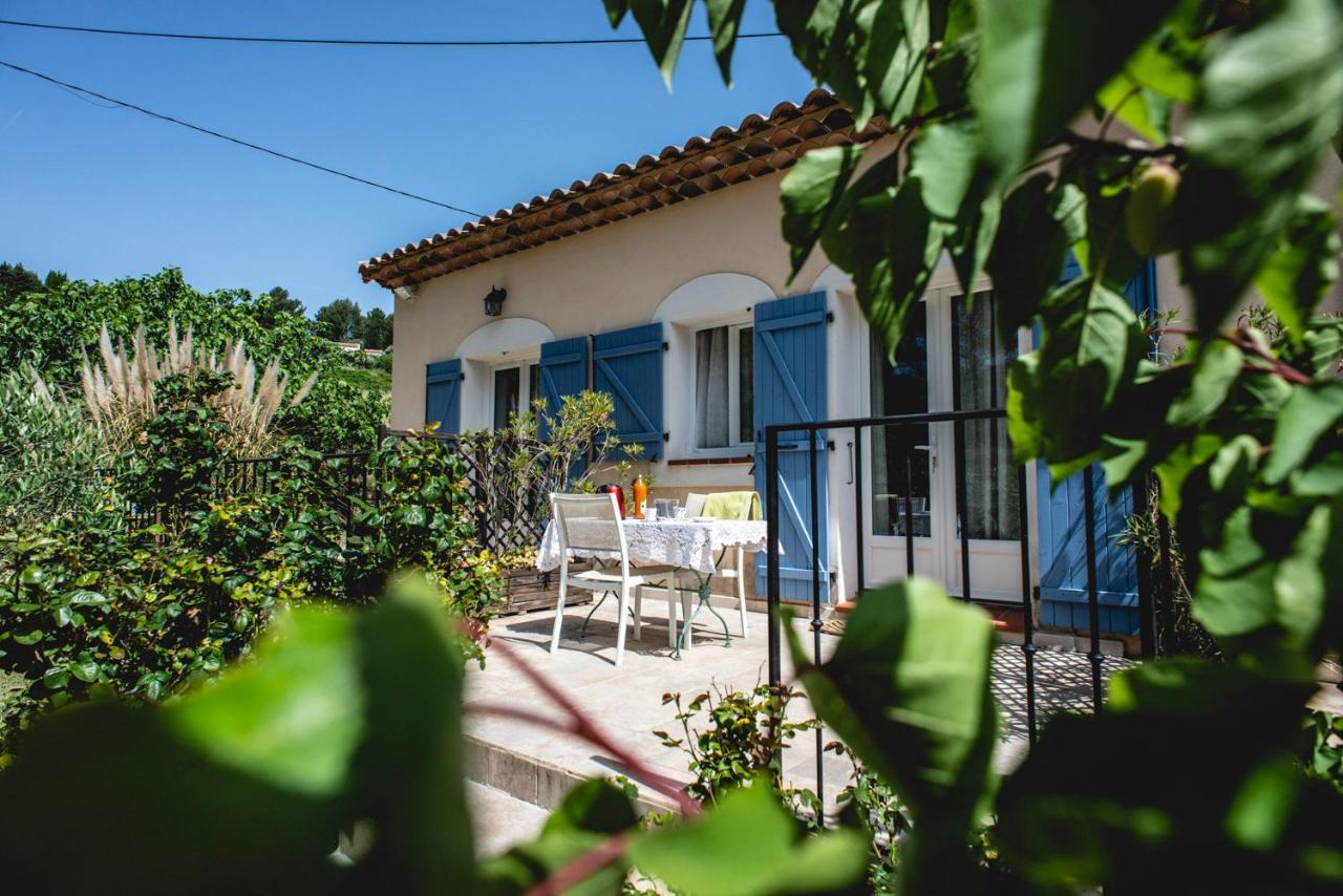 Les Manaux En Provence Bed & Breakfast Roquevaire Exterior photo